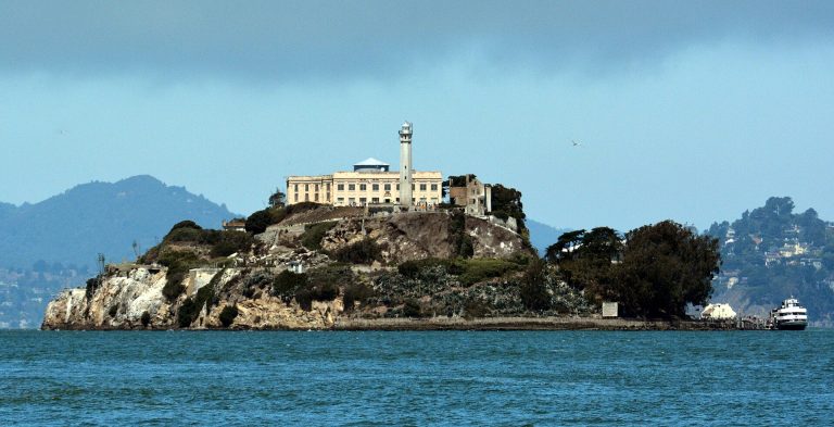 Alcatraz_Island_photo_Don_Ramey_Logan
