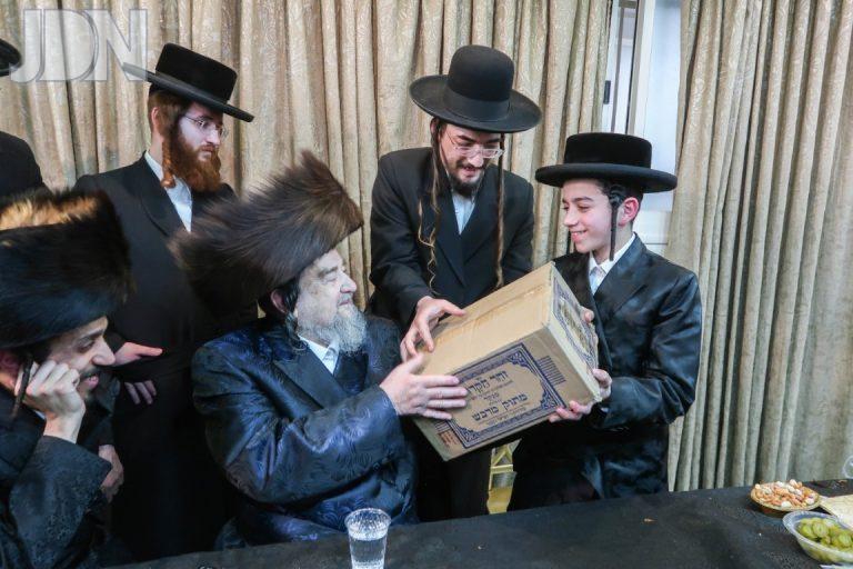 הגרי''מ שכטר בר מצוה נין (8)