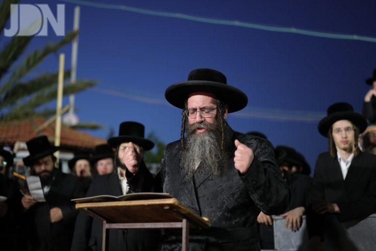 ההדלקה במירון בראשות אב''ד קרית צאנז טבריה צילום ינון שובלי (48)