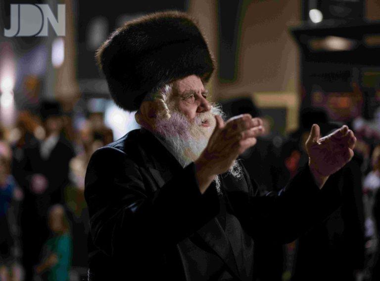 קוסוב ויז'ניץ ל''ג בעומר פה (6)