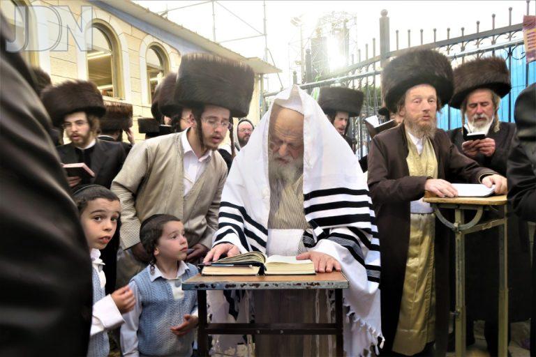 רבנים ואדמורים מירון מ אדלר (43)