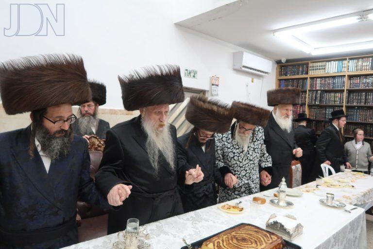 טשארנאביל ראדושיץ ראזלא שבע ברכות (10)