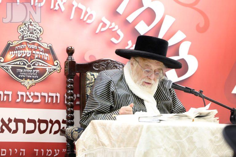 מעמד הרבצת תורה בתולדות אהרן לקראת סיום מסכת בבא מציעא צילום שמואל דריי (12)