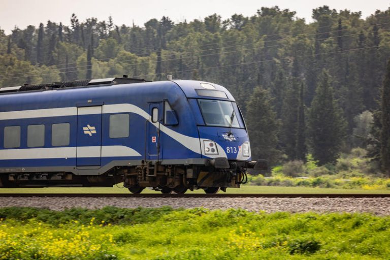 ISRAEL RAILWAYS