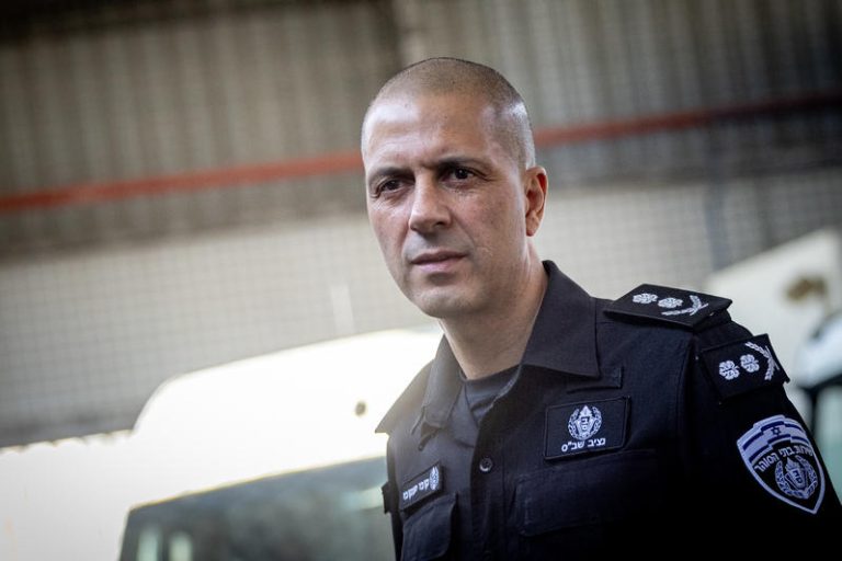 KOBI YAAKOBI
