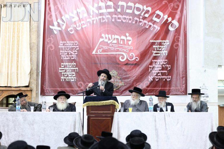 מעמד סיום מסכת בחצה''ק תולדות אהרן במסגרת מפעל התורה תורתך שעשועי צילום שמואל דריי (8)