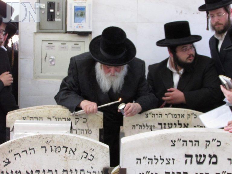 קוסוב ויזניץ יארצייט (11)
