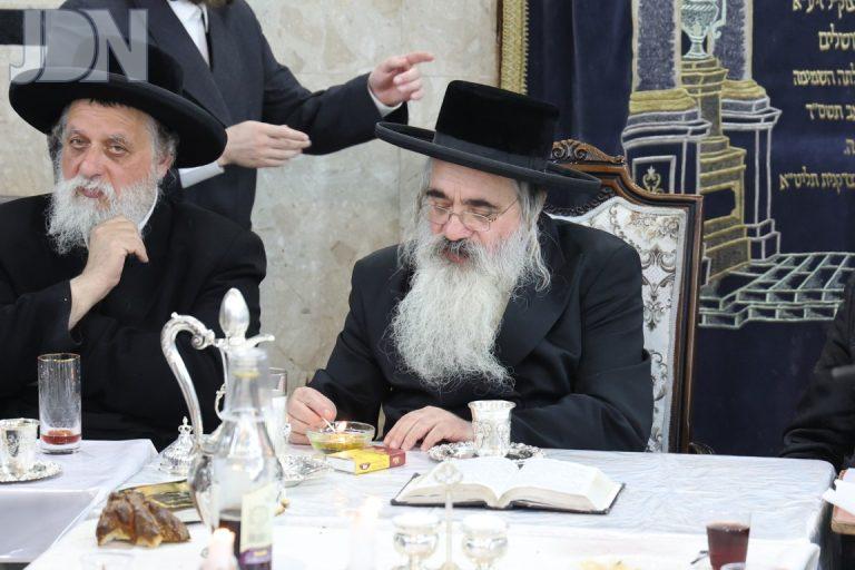 טיש יא''צ אצל האדמו''ר מלעלוב ירושלים צילום שלומי טריכטר (8)
