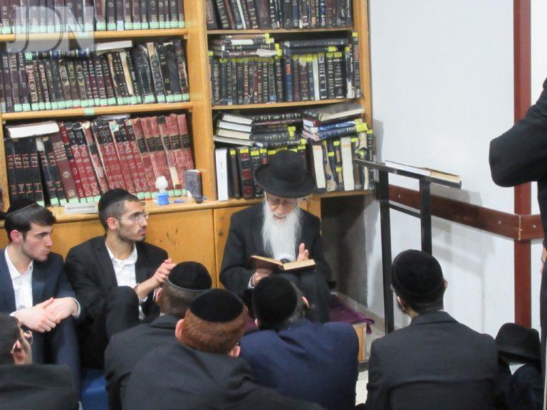 רבי יהודה כהן חבר מועצת חכמי התורה וראש ישיבת 'יקירי ירושלים' בט' באב צילום ש.פ