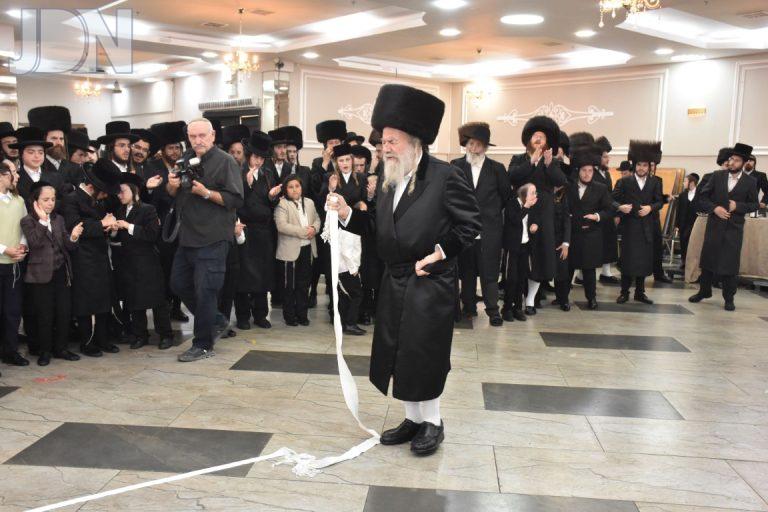 שמחת החתונה לנכדתהאדמו''ר מאשלג (54)