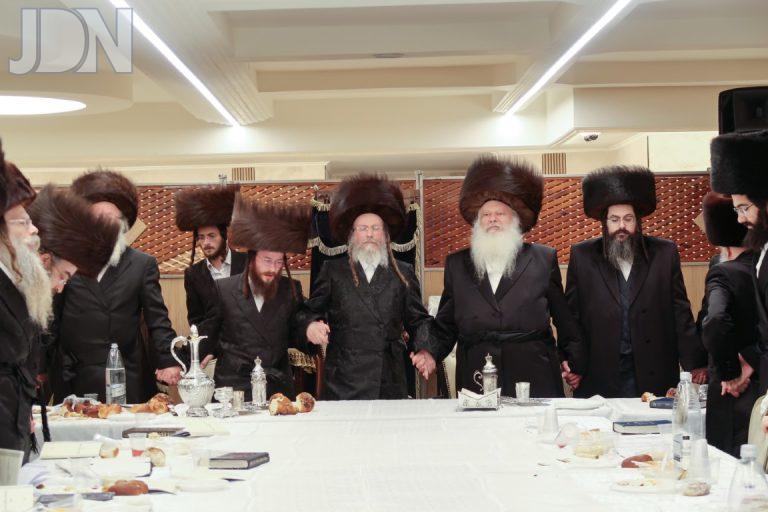 שמחת הפארשפיל בחצר הקודש ווערדאן צילום מ.א