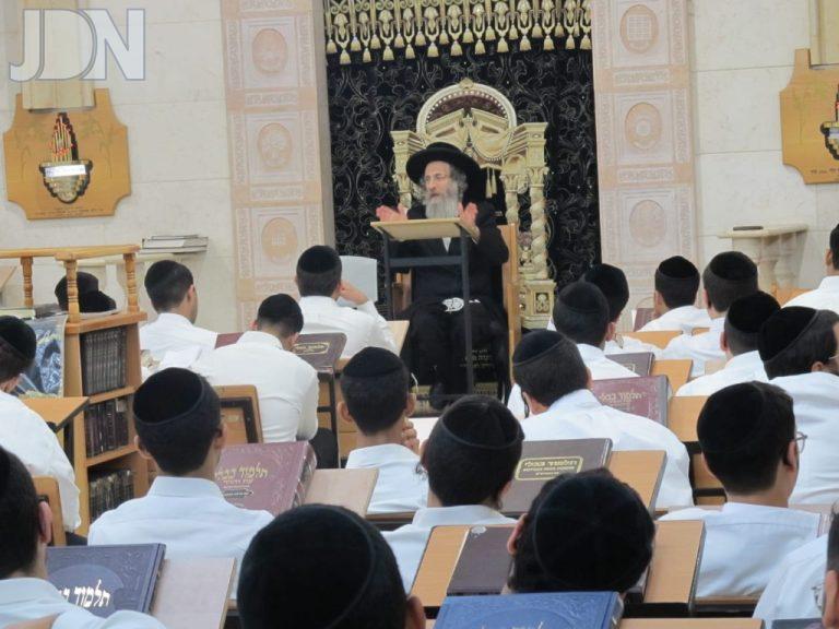 הרב בידרמן בישיבת אור התלמוד (5)