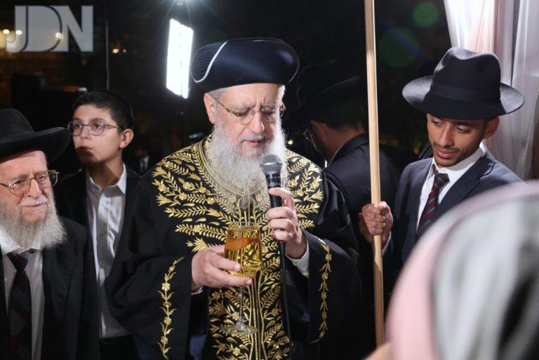 חתונת נכדת הראשל''צ צילום יעקב כהן (25)