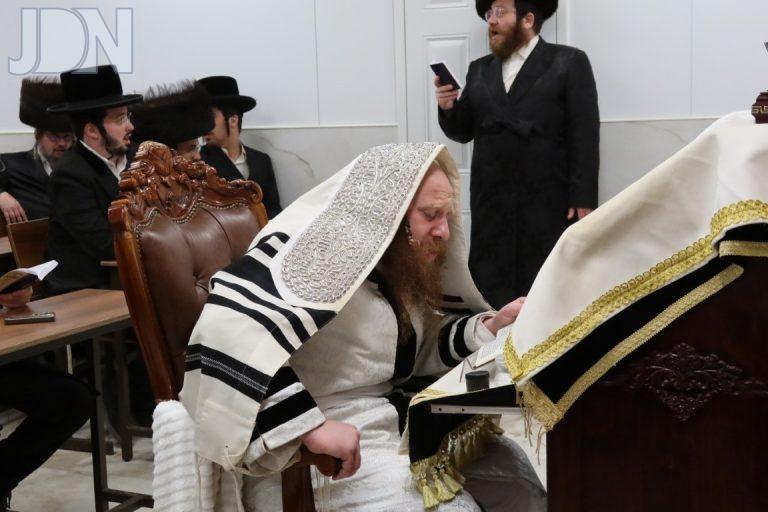 יום א דסליחות בחצהק מיאלען צילום א