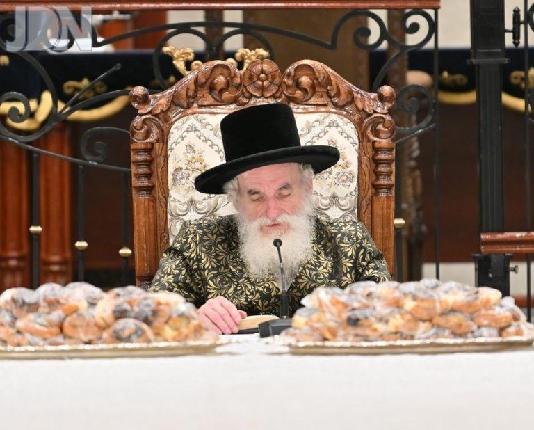 מעמד קבלת פנים ולחיים בחזרה ממנוחה בשוייץ צילום יהושע פרוכטר (6)