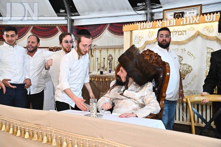 נעילת חג ר''ה בחצה''ק מעזיבוז' צילום שוקי לרר (19)
