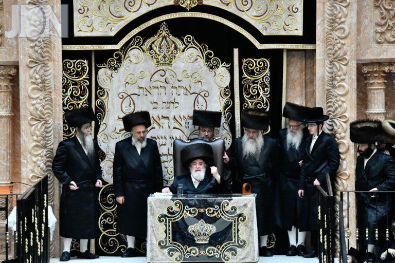 סליחות בחצה''ק ויזניץ פ''ה צילום שוקי לרר (20)