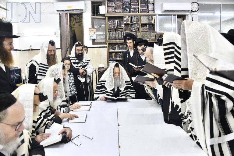 ערב ר''ה תשפ'''ו בחצה''ק מודזיץ צילום שוקי לרר (5)