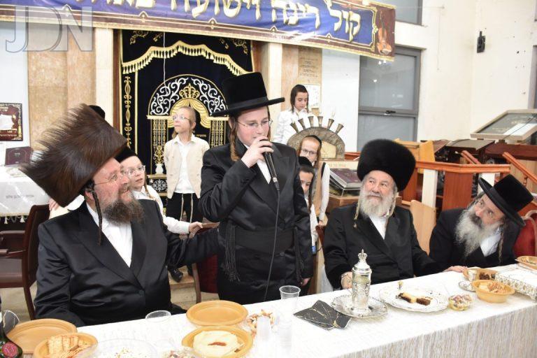 שמחת בר מצווה לנכד האדמו''ר מאשלג צילום יהודה פרקוביץ (6)