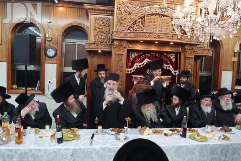 שמחת הש''ב לנכד האדמורי''ם מקוזמיר וקאמרנא עם נכדת זווהעיל ואמשינוב ארה''ב צילום י