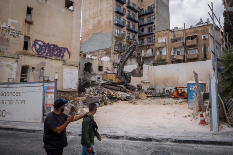 MIDEAST ISRAEL CONSTRUCTION