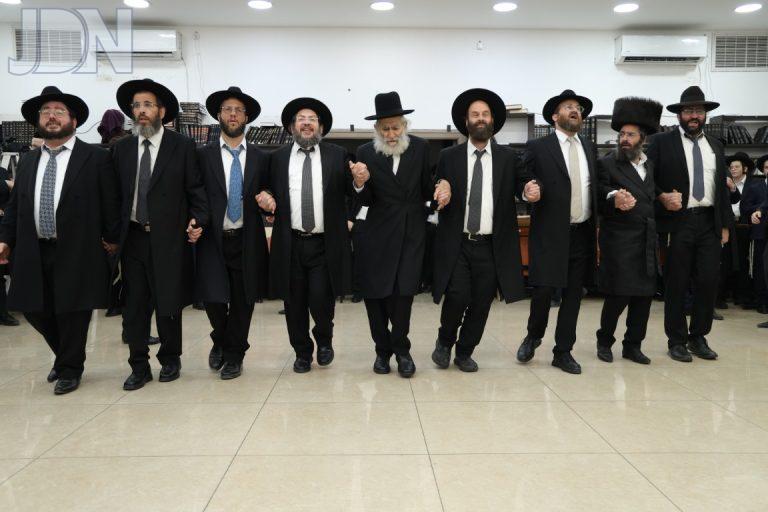 ברכת כהן סוכות מודיעין עילית הגרב''ש דויטש זצ''ל (21)