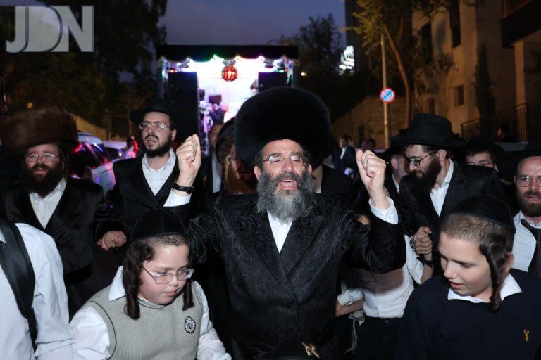 הכנסת ספר תורה בחג הסוכות לקהילה קדושה 'בית שלמה' ברמת אשכול (9)