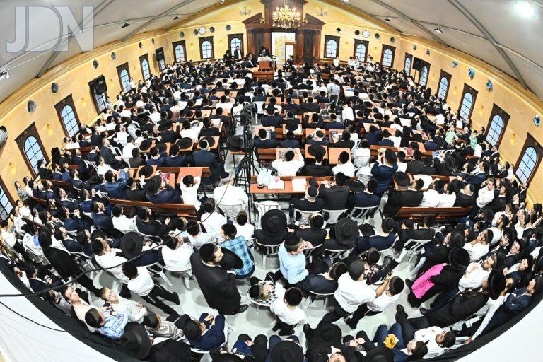 הרב הירש בבית ה צילום שוקי לרר (26)