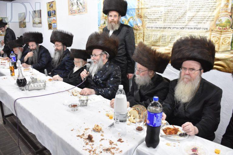 טיש אושפיזין ויורצייט בספינקא בני ברק צילום יהודה פרקוביץ (9)