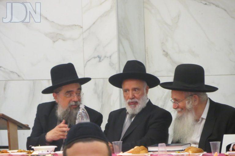 משכנות התורה הכנסת ס''ת (7)