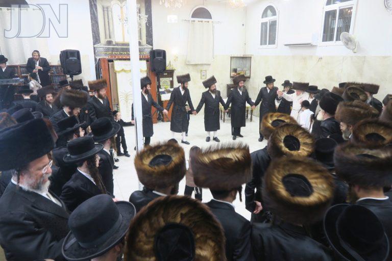 שמחת בית השואבה בחצר הקודש מהרי''ד מלעלוב אושפיזין דמשה צילום מ