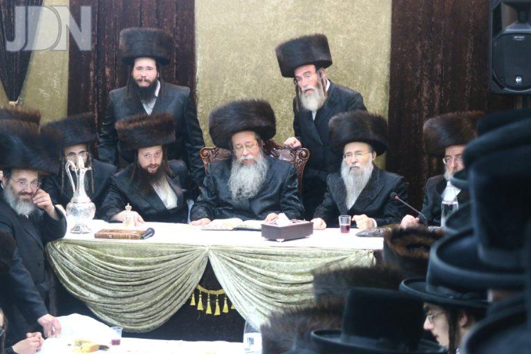 שמחת בית השואבה והתכנסות בחצר הקודש שבט הלוי (10)