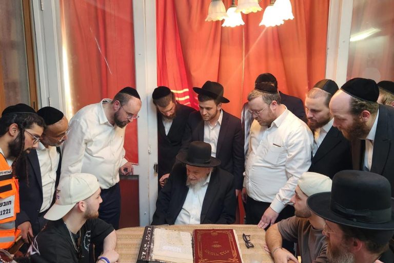 תמונה של WhatsApp‏ 2025-10-26 בשעה 15.21