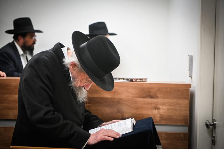 ULTRA ORTHODOX JEWISH ARMY DRAFT