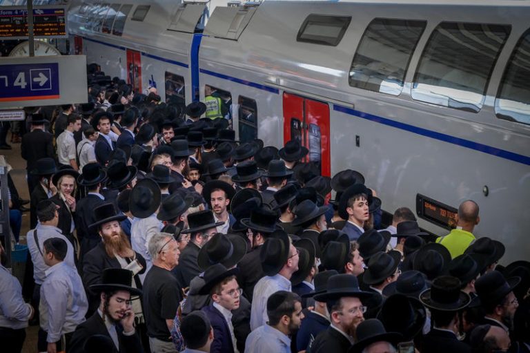 ULTRA ORTHODOX JEWISH ARMY DRAFT