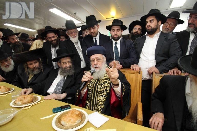 מעמד צאתכם לשלום בישיבת באר התלמוד לקראת חתונת בנו של הרב עזרא בן שמעון שתתקיים בלונדון צילום איתי קצב