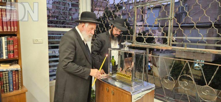 הדלקת נר חנוכה רבי שלמה מחפוד חבר מועצת חכמי התורה,צילום ש.פ