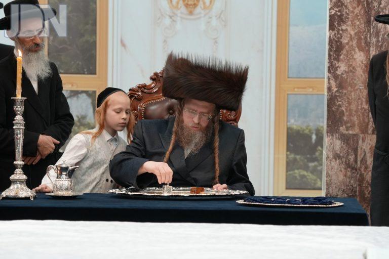 זאת חנוכה בחצה''ק שומרי אמונים צילום יוחנן לוסטיג (7)