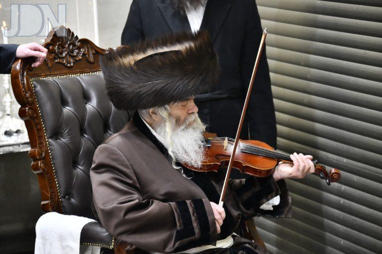 חנוכה תשפ''ו בחצה''ק קרטשניף ירושלים צילום שוקי לרר (10)