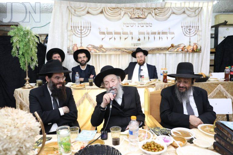 ישיבת דעת חכמה בב''ב כינוס לשמוח בשמחת החג - חנוכה צילום יעקב כהן (10)