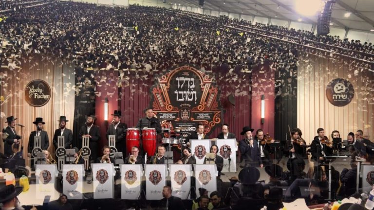 מלבן - הנרות הללו