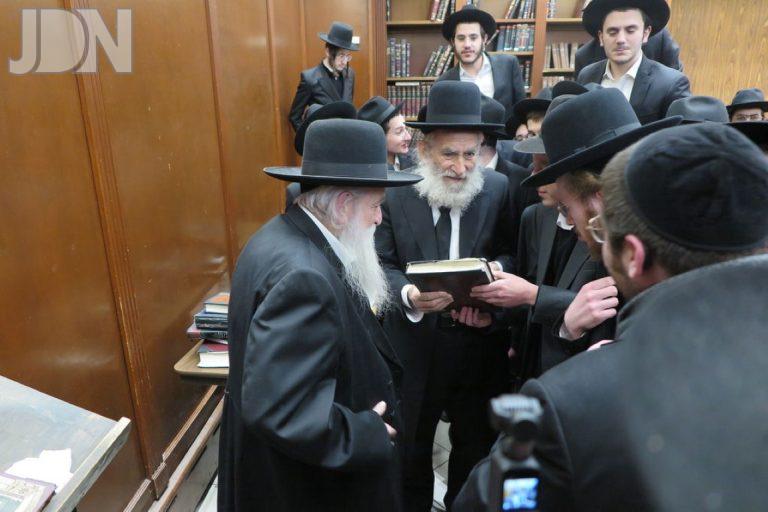מסע של מרן ראש ישיבת פוניבז' לארה''ב (32)