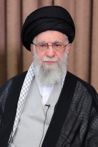 Ali_Khamenei_14040323_(1)_(cropped) (2)