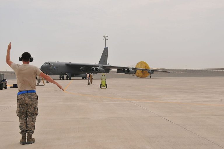 B-52s_Arrive_at_Al_Udeid_Air_Base_160409-F-ME609-106