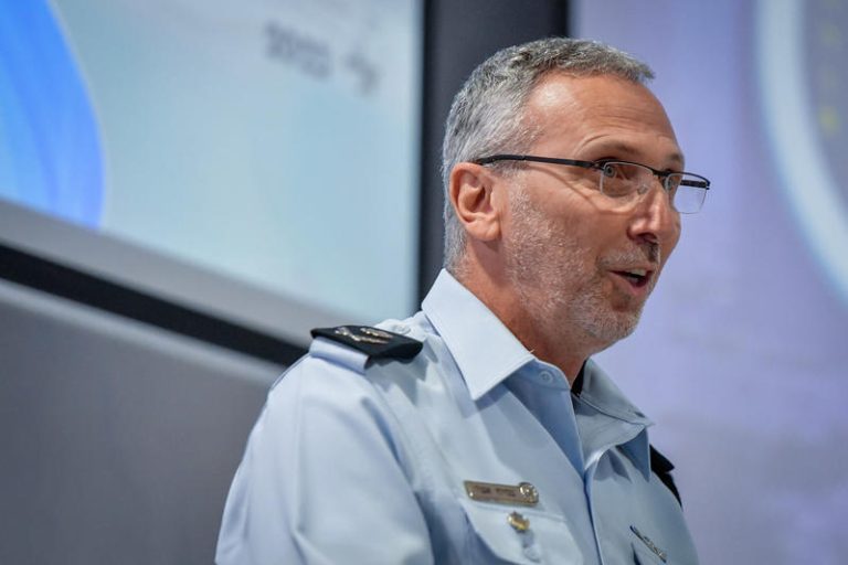 ISRAEL POLICE