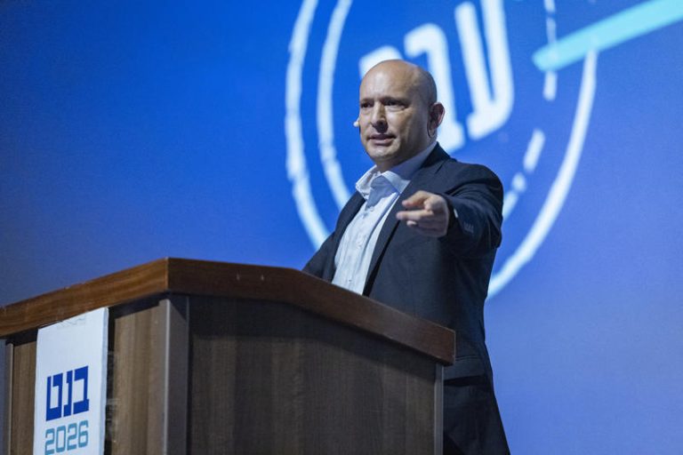 NAFTALI BENNETT