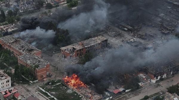 Волчанск,_Украина,_последствия_дроновой_атаки_РФ_по_жилому_району_города