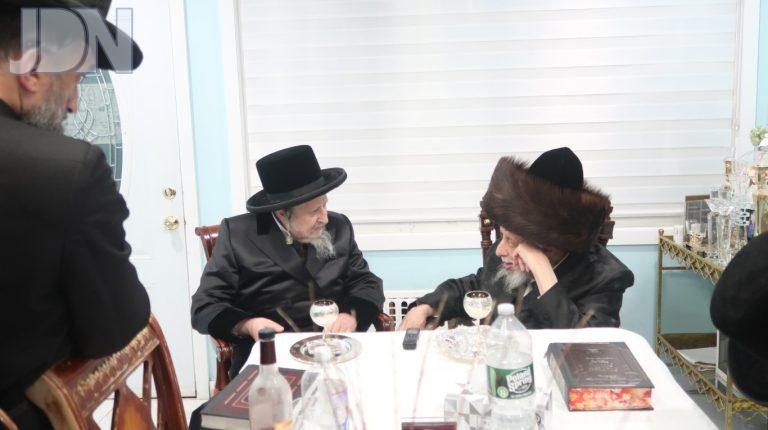 אדמו''ר מסקאליע ביקר אצל אדמו''ר מקאפיטשיניץ בשהותו בארה''ב (1)