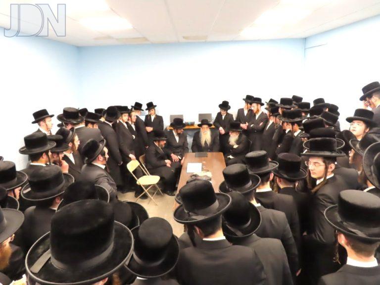 בעלזא בורו פארק אצל הגר''י אולשין (3)