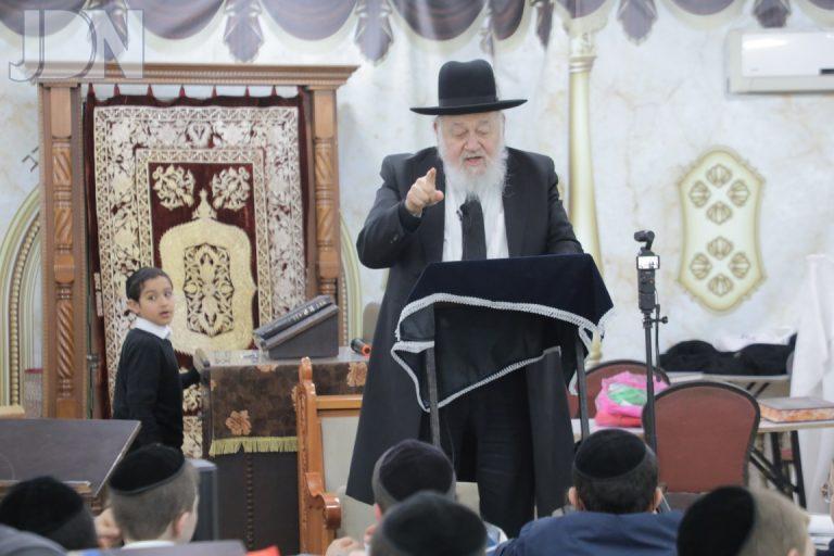 הגר''א סלים והגרא''י קוק בחברת המשניות משנת יהודה שע''י מבקשי תורה (4)